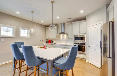 Patio with Fireplace Spacious Sharpsburg Home! - Foto 7