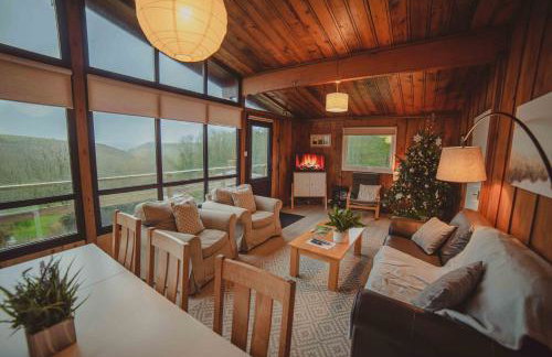 Timber Hill Self Catering Cedar Lodges - Foto 22