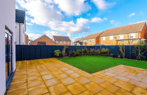 Hasting's House by YourStays - 3 Bedroom House in Stoke-on-Trent - Foto 72