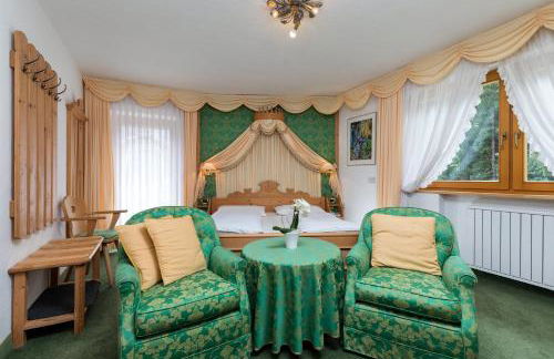 Garni Criss - Foto 15