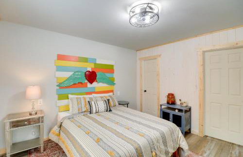 Cozy Studio Cabin about 1 Mi to Greers Ferry Lake! - Foto 8