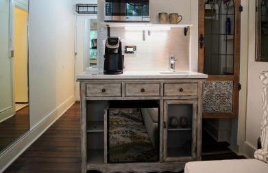 Palm Beach Hotel Petite Retreat 2 blocks to beach!! Historic Landmark - Photo 6