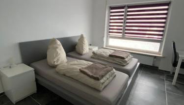 Moderne 2 Zimmer Wohnung Küche und Bad im Zentrum - Foto 2