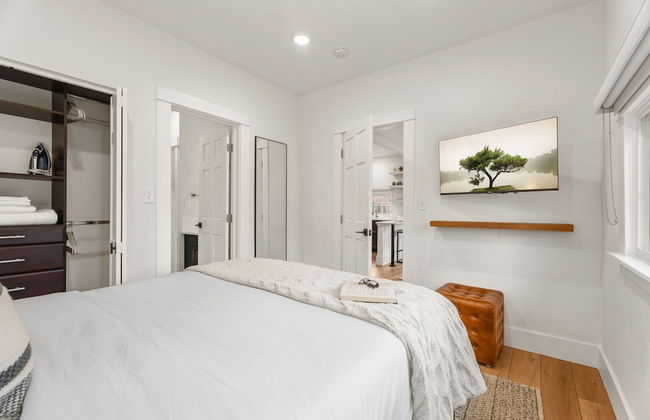 Chic Luxury Retreat in Old Town Walk Everywhere! - Foto 9