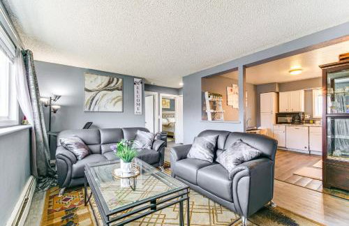 11 Mi to Kincaid Park Convenient and Cozy Apt! - Photo 4