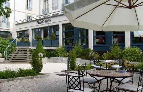 HOTEL CERISE - LES SOURCES Luxeuil-les-Bains - Foto 50
