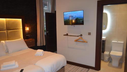 Afan Valley Hotel Suites Stylish Contractor Stay with Free Parking & Fast WiFi - Foto 3