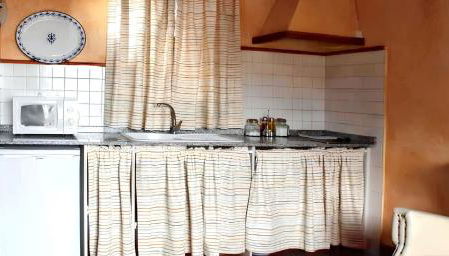 Comfortable House in Estepa with Shared Pool - Photo 4