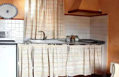 Comfortable House in Estepa with Shared Pool - Photo 4