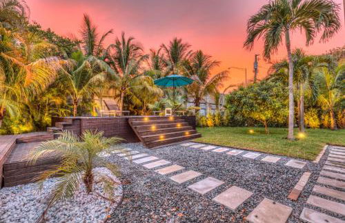 Quiet and secluded 4 bedroom home! - Foto 1