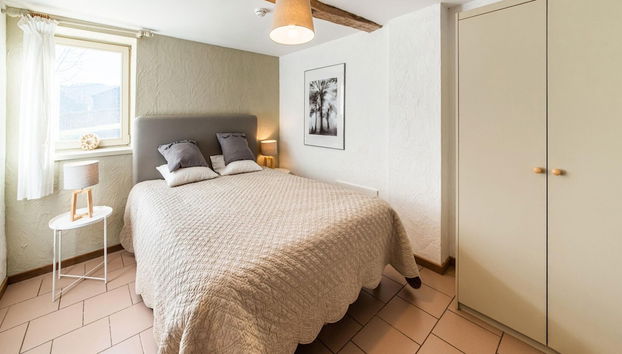 Holiday Home in Vielsalm With Bubble Bath - Photo 3, Room