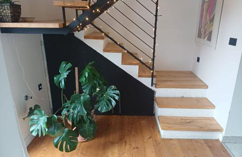 Private House with View near Samobor Ideal for Couples & Pets - Photo 23