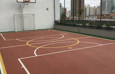 Estudio moderno com linda vista para a Serra - Foto 25