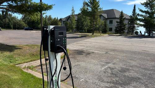 Majestic Lake Views King Suite, 2 Queen Beds and Heated Pools - Foto 3