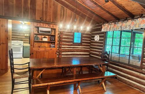 Blue Fish Cabin – Your Lakeside Getaway Awaits - Foto 12