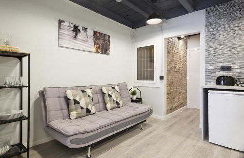 Stay U-nique Apartments Llobregat - Photo 10