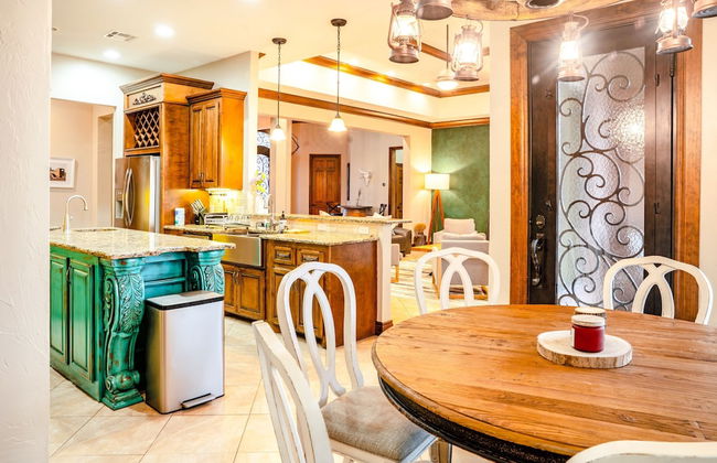 Peaceful Luxurious Ranch Family Reunion - Photo 17