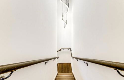 Home in Heart of Wilton Drive, 4 Mi to Beach - Foto 41