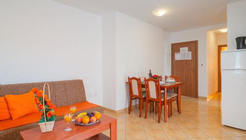 Apartments Island Beat - Two Bedroom Apartment with Balcony A9 prizemlje ST - Foto 2