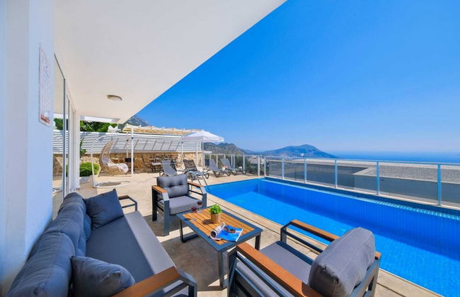 Villa Lumiere 3 Luxurious 5 bed Villa in Kiziltas Kalkan With sea Views - Photo 46