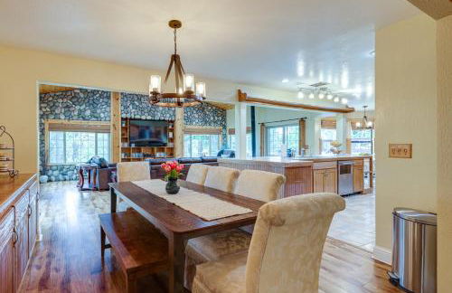 Mi-Wuk Village Vacation Rental with Multi-Level Deck - Foto 11