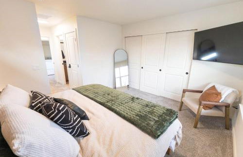 NEW! Boise BaseCamp -Fire Pit -E-Bikes -Greenbelt - Foto 32