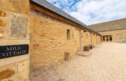 Mill Cottage 2 - Ash Farm Cotswolds - Photo 1