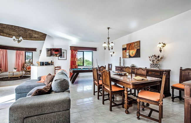 Villa Gira - Photo 3