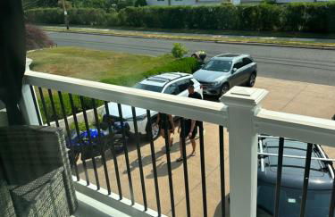 The Most Desired Summer Retreat with Private Pool Just 5 Minutes from the Beach - Foto 71