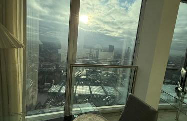 STUNNING!!! City-Center!! Retreat with Modern Amenities - Foto 36