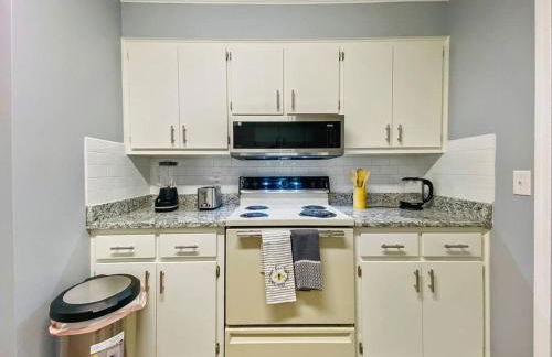 NEW! Luxe Cottage with Big Backyard 10 Mi to Augusta - Foto 10