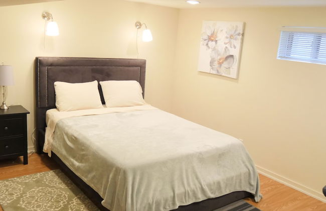 Richview Gardens Apartment - Photo 3