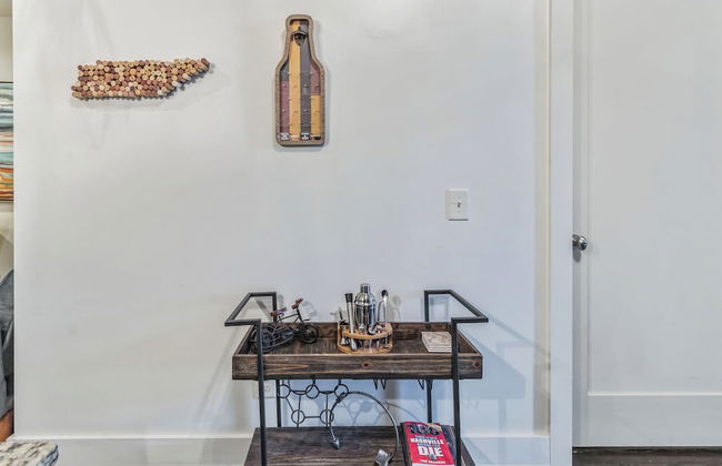 Dream Condo in Desirable West End! - Foto 26