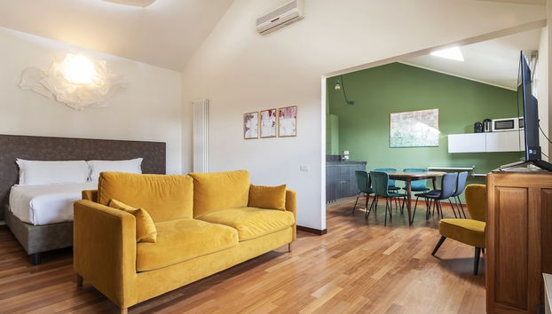 easyhomes - Duomo View - Foto 3, Habitación