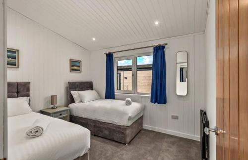 Finest Retreats - Silverwood Deluxe Chalet - Photo 12