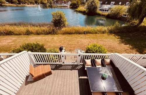 Barneys Retreat - Lakeside Getaway - Photo 1