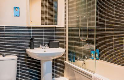 Luxury Penthouse Balcony Flat - 5 Min to Canary Wharf - Prime Long Stays - Foto 26