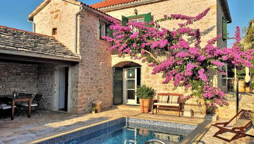 Villa Maruka - Foto 1