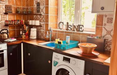 Luxury 2 bedroom Garden Apartment - Foto 12