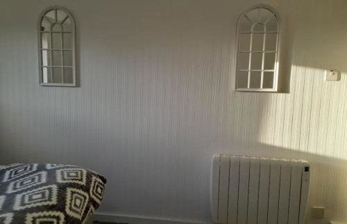 Cosy Apartment with Balcony and Breakfast - Foto 12