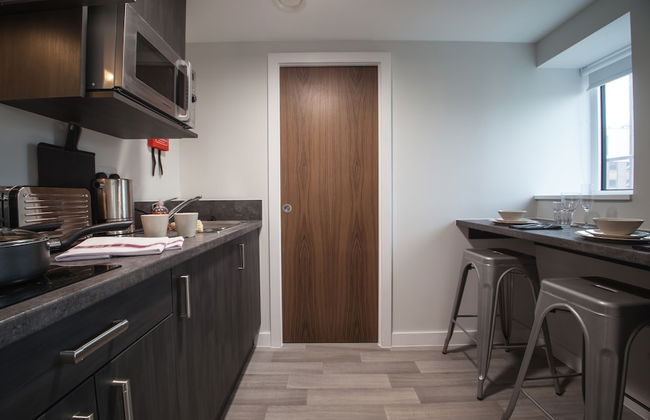 Plummer House - Photo 9