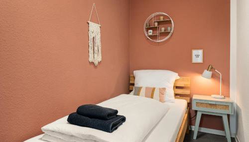 Flamingo - Zentral, Parken, Terrasse, PS4 - Foto 3, towels, storage, wardrobe