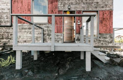 THE PHOENIX HOUSE - EPIC Tiny Home Gem on Volcanic Lava Field! - Foto 20