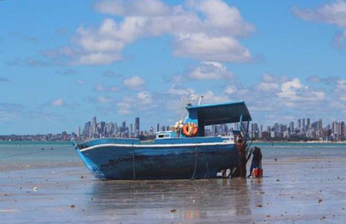 Loft estiloso na praia Ponta de Campina - Foto 36