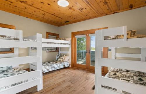 Mountain High - Hot Tub Game Room and Views - Foto 45