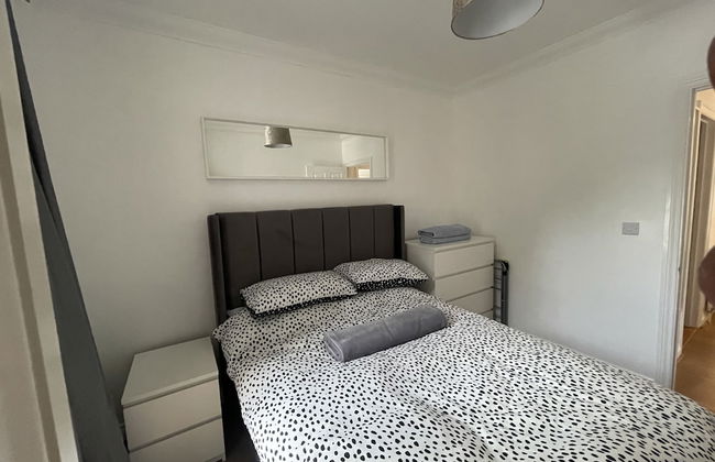 Modern 2 bed Apartment With sea Views - Foto 5