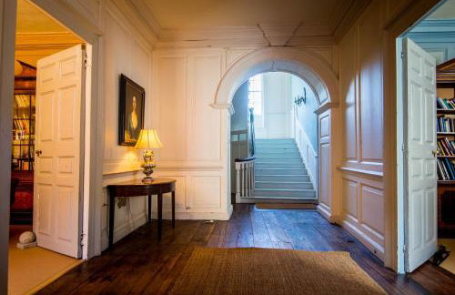 Great House - A Grand Georgian Retreat with Heated Outdoor Pool - Photo 41