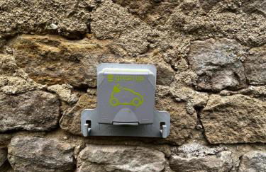 Maison renovee en pierres séjour spacieux avec jardin et terrasse aménagée près Omaha beach & Bayeux à 5mn de la mer tous commerces - Foto 9