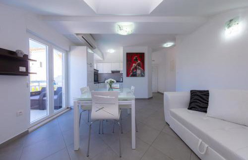 Apartment Ela - Photo 8