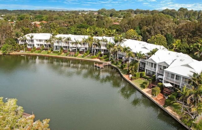 Portside Noosa Waters - Photo 1
